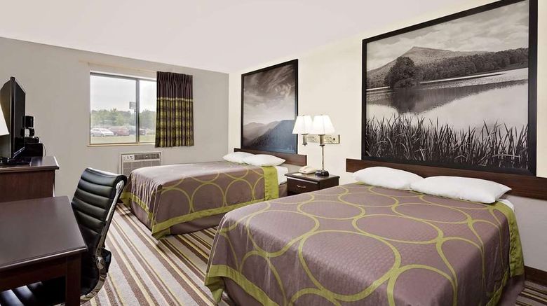 <b>Super 8 Waynesboro Room</b>. Images powered by <a href="https://iceportal.shijigroup.com/" title="IcePortal" target="_blank">IcePortal</a>.
