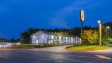 Super 8  Farmville Exterior