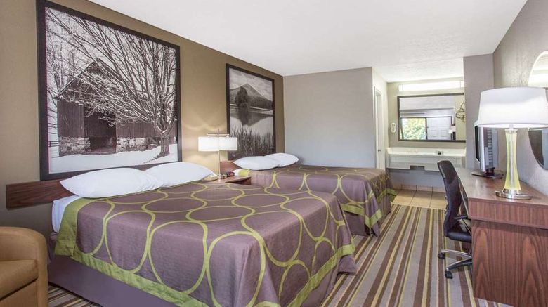 <b>Super 8 Wytheville Room</b>. Images powered by <a href="https://iceportal.shijigroup.com/" title="IcePortal" target="_blank">IcePortal</a>.