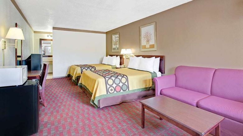 <b>Super 8 Williamsburg/Historic Area Room</b>. Images powered by <a href="https://iceportal.shijigroup.com/" title="IcePortal" target="_blank">IcePortal</a>.