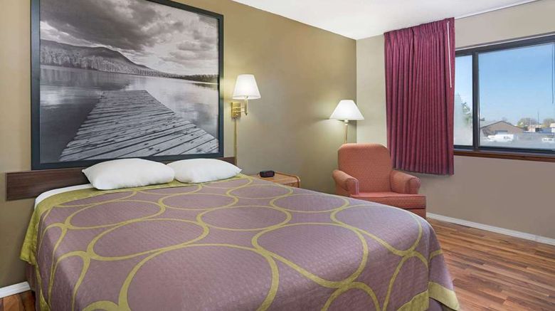 <b>Super 8 Marshall Room</b>. Images powered by <a href="https://iceportal.shijigroup.com/" title="IcePortal" target="_blank">IcePortal</a>.