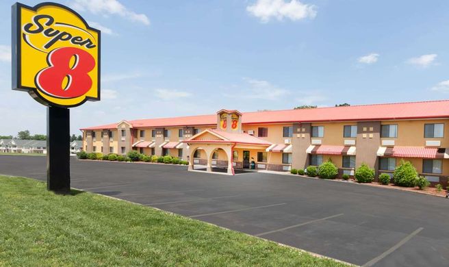 Super 8 Bowling Green Exterior