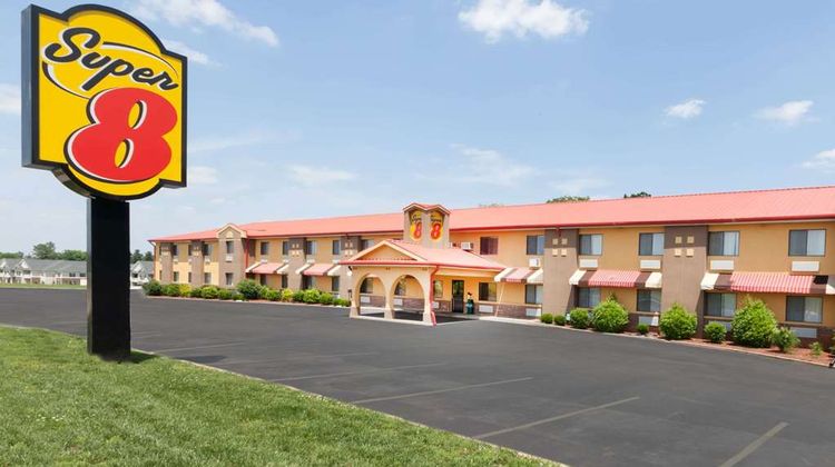 Super 8 Bowling Green Exterior