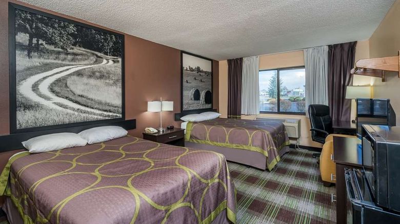 <b>Super 8 Campbellsville Room</b>. Images powered by <a href="https://iceportal.shijigroup.com/" title="IcePortal" target="_blank">IcePortal</a>.