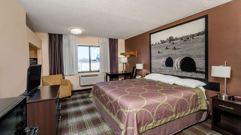 <b>Super 8 Campbellsville Room</b>. Images powered by <a href="https://iceportal.shijigroup.com/" title="IcePortal" target="_blank">IcePortal</a>.