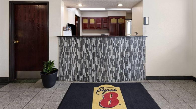 <b>Super 8 South Boston VA Lobby</b>. Images powered by <a href="https://iceportal.shijigroup.com/" title="IcePortal" target="_blank">IcePortal</a>.