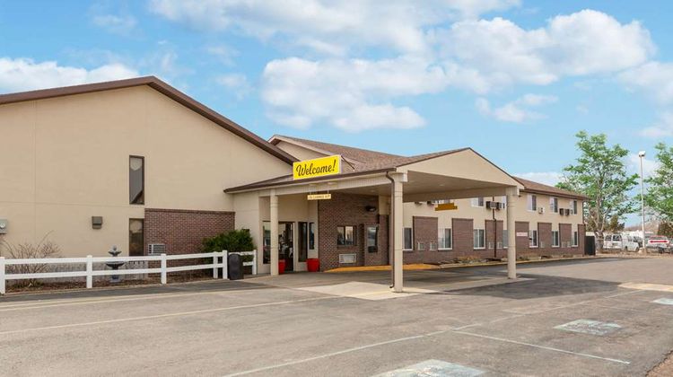 Super 8 North Platte Exterior