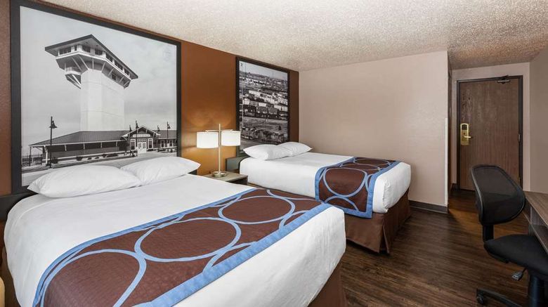 <b>Super 8 North Platte Room</b>. Images powered by <a href="https://iceportal.shijigroup.com/" title="IcePortal" target="_blank">IcePortal</a>.