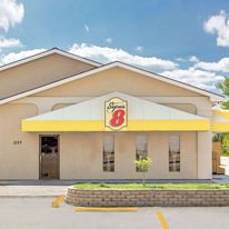 Super 8 Norfolk