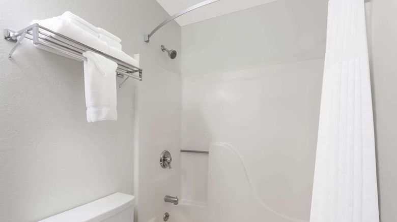 <b>Super 8 by Wyndham Livingston Room</b>. Images powered by <a href="https://iceportal.shijigroup.com/" title="IcePortal" target="_blank">IcePortal</a>.