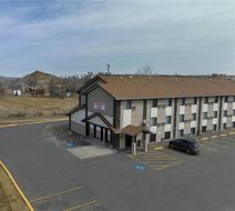 Super 8 Miles City Exterior