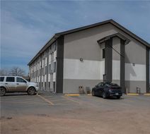 Super 8 Miles City Exterior