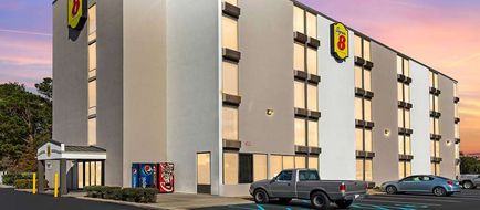 Super 8 Myrtle Beach/Market Common Area Exterior