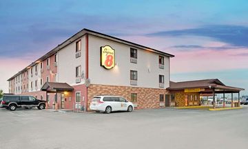 Super 8 Spokane/West