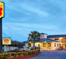 Super 8 Walterboro Exterior