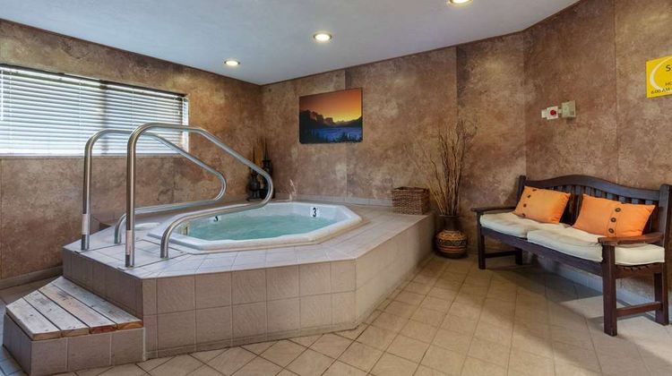Super 8 St. Regis Pool