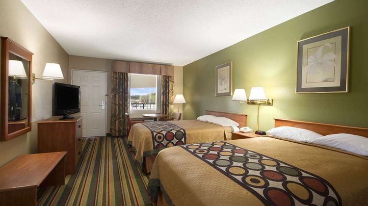 Super 8 Meridian Room