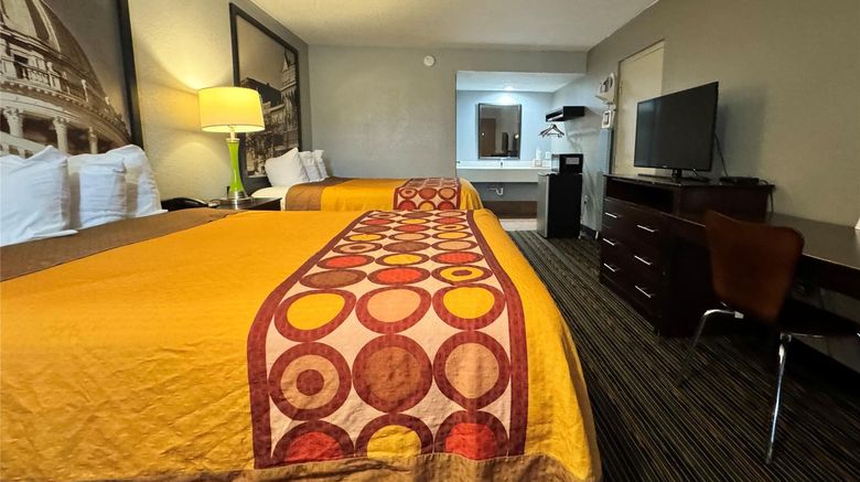 <b>Super 8 Meridian Room</b>. Images powered by <a href="https://iceportal.shijigroup.com/" title="IcePortal" target="_blank">IcePortal</a>.