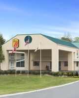 Super 8 Meridian