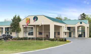 Super 8 Meridian