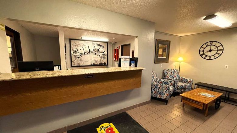 <b>Super 8 Missoula/Brooks Street Lobby</b>. Images powered by <a href="https://iceportal.shijigroup.com/" title="IcePortal" target="_blank">IcePortal</a>.