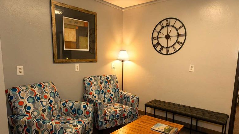 <b>Super 8 Missoula/Brooks Street Lobby</b>. Images powered by <a href="https://iceportal.shijigroup.com/" title="IcePortal" target="_blank">IcePortal</a>.