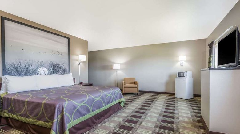 <b>Super 8 Kimball Suite</b>. Images powered by <a href="https://iceportal.shijigroup.com/" title="IcePortal" target="_blank">IcePortal</a>.