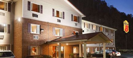 Super 8 Prestonsburg Exterior