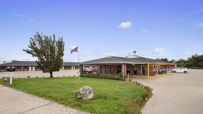 Super 8 Henryetta