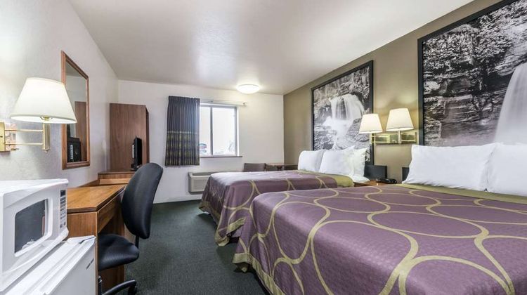 Super 8 Missoula/Reserve St. Room
