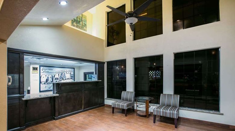<b>Super 8 Oklahoma Airport Lobby</b>. Images powered by <a href="https://iceportal.shijigroup.com/" title="IcePortal" target="_blank">IcePortal</a>.