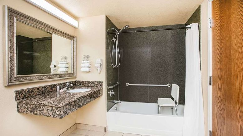 <b>Super 8 Oklahoma Airport Room</b>. Images powered by <a href="https://iceportal.shijigroup.com/" title="IcePortal" target="_blank">IcePortal</a>.