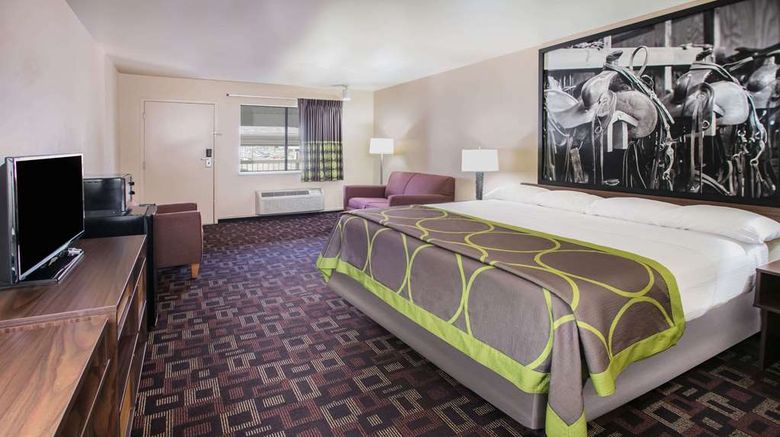 <b>Super 8 Oklahoma Airport Suite</b>. Images powered by <a href="https://iceportal.shijigroup.com/" title="IcePortal" target="_blank">IcePortal</a>.