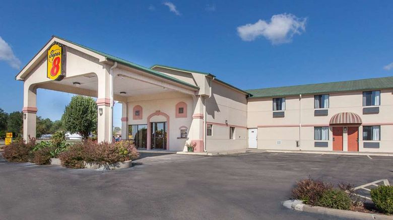 <b>Super 8 Sallisaw Exterior</b>. Images powered by <a href="https://iceportal.shijigroup.com/" title="IcePortal" target="_blank">IcePortal</a>.