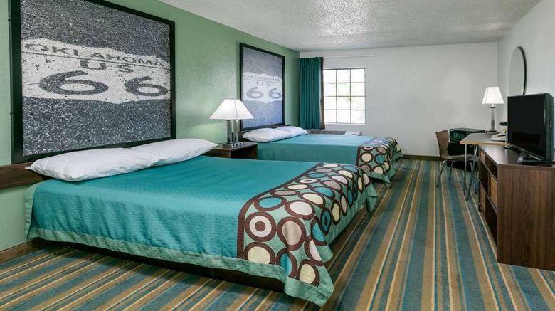 <b>Super 8 Sapulpa/Tulsa Area Room</b>. Images powered by <a href="https://iceportal.shijigroup.com/" title="IcePortal" target="_blank">IcePortal</a>.