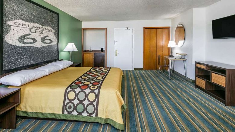 <b>Super 8 Sapulpa/Tulsa Area Suite</b>. Images powered by <a href="https://iceportal.shijigroup.com/" title="IcePortal" target="_blank">IcePortal</a>.