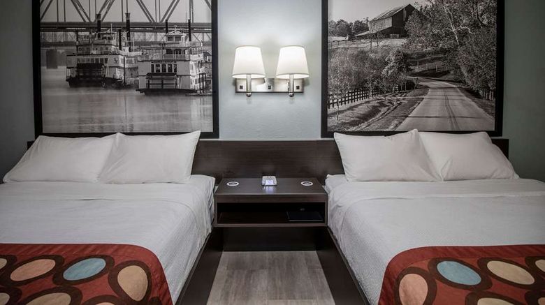 <b>Super 8 Owensboro Room</b>. Images powered by <a href="https://iceportal.shijigroup.com/" title="IcePortal" target="_blank">IcePortal</a>.
