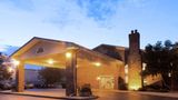 Super 8 Greenfield Exterior