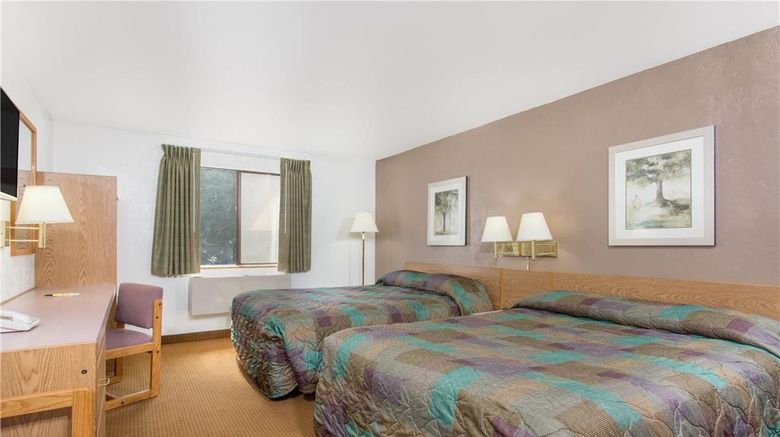 <b>Super 8 Lacey Olympia Area Room</b>. Images powered by <a href="https://iceportal.shijigroup.com/" title="IcePortal" target="_blank">IcePortal</a>.