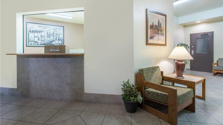 <b>Super 8 Lacey Olympia Area Lobby</b>. Images powered by <a href="https://iceportal.shijigroup.com/" title="IcePortal" target="_blank">IcePortal</a>.
