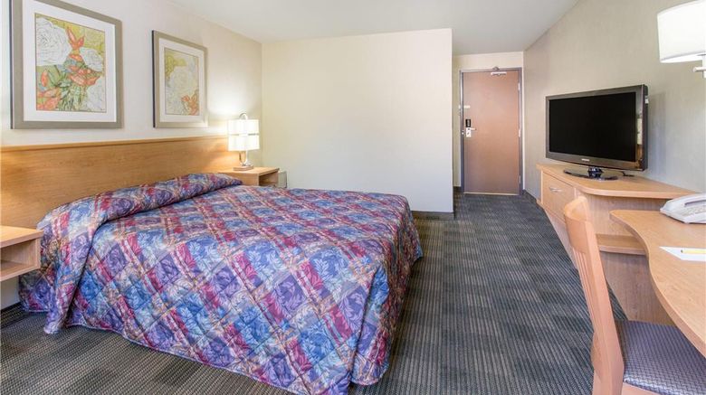 <b>Super 8 Lacey Olympia Area Room</b>. Images powered by <a href="https://iceportal.shijigroup.com/" title="IcePortal" target="_blank">IcePortal</a>.
