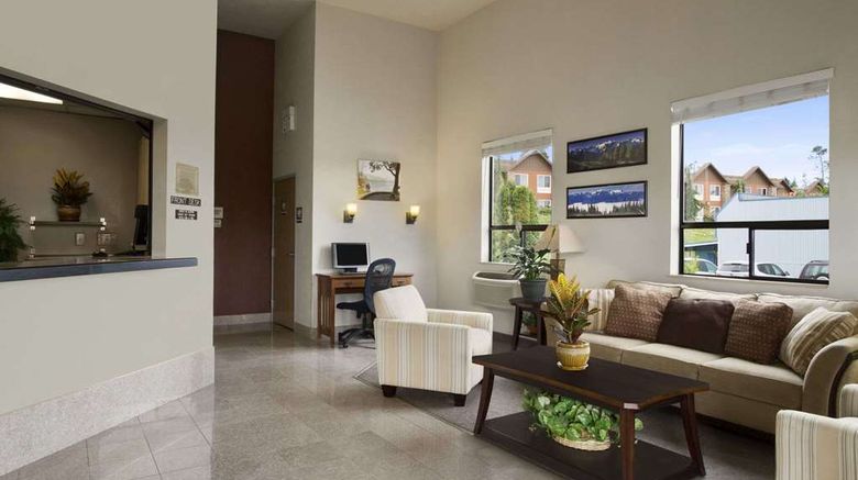 <b>Super 8 Port Angeles Lobby</b>. Images powered by <a href="https://iceportal.shijigroup.com/" title="IcePortal" target="_blank">IcePortal</a>.