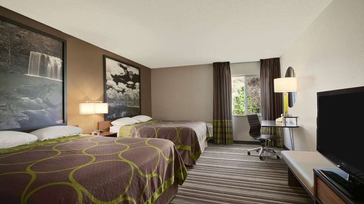 Super 8 Pocatello Room