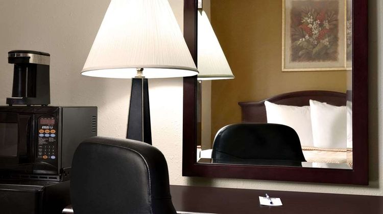 Travelodge La Porte/Michigan City Area Room