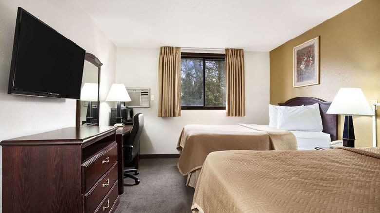 <b>Travelodge La Porte/Michigan City Area Room</b>. Images powered by <a href="https://iceportal.shijigroup.com/" title="IcePortal" target="_blank">IcePortal</a>.