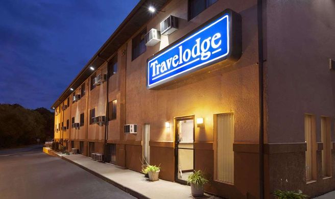 Travelodge La Porte/Michigan City Area Exterior