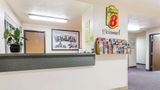 Super 8 Shelton Lobby