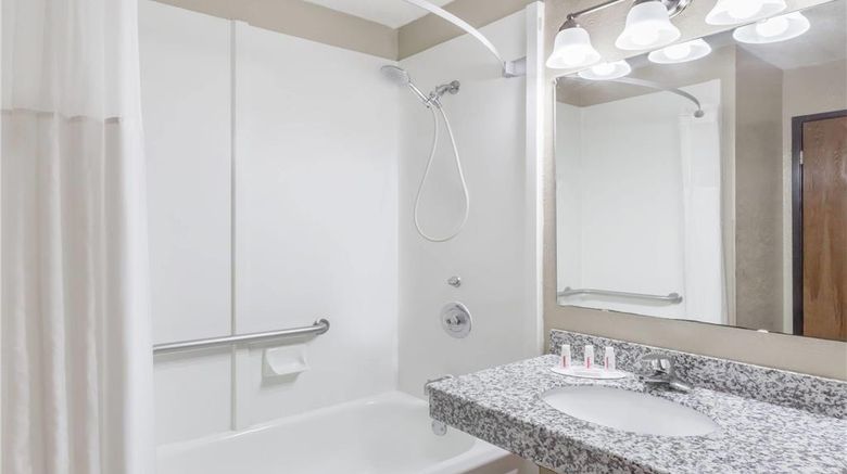 <b>Super 8 Logansport Room</b>. Images powered by <a href="https://iceportal.shijigroup.com/" title="IcePortal" target="_blank">IcePortal</a>.