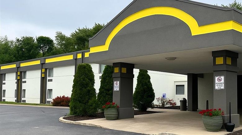 <b>Super 8 Logansport Exterior</b>. Images powered by <a href="https://iceportal.shijigroup.com/" title="IcePortal" target="_blank">IcePortal</a>.