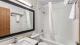 <b>Super 8 Dumfries/Quantico Room</b>. Images powered by <a href="https://iceportal.shijigroup.com/" title="IcePortal" target="_blank">IcePortal</a>.